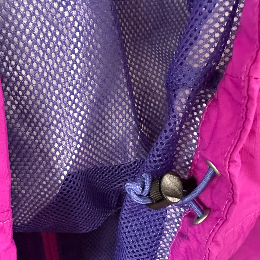 The North Face Women's Magenta Jacket - Picture 11 of 11
